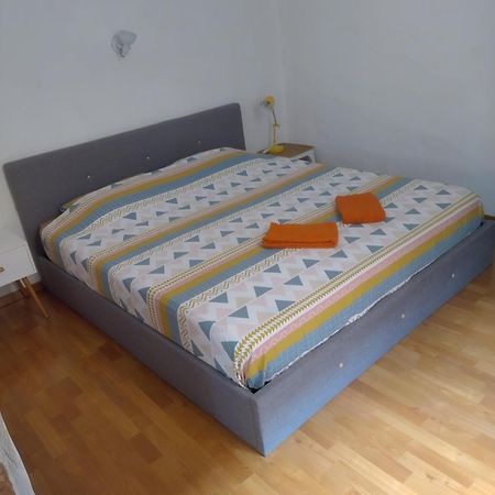 Appartement Meuble En Plein Centre De Bastia Coventry Exterior foto